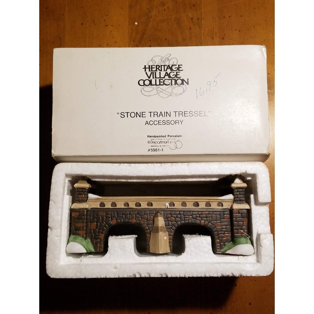 "Stone Train Tressel" Accessory #5981-1 Heritage Village Collection -Retired-